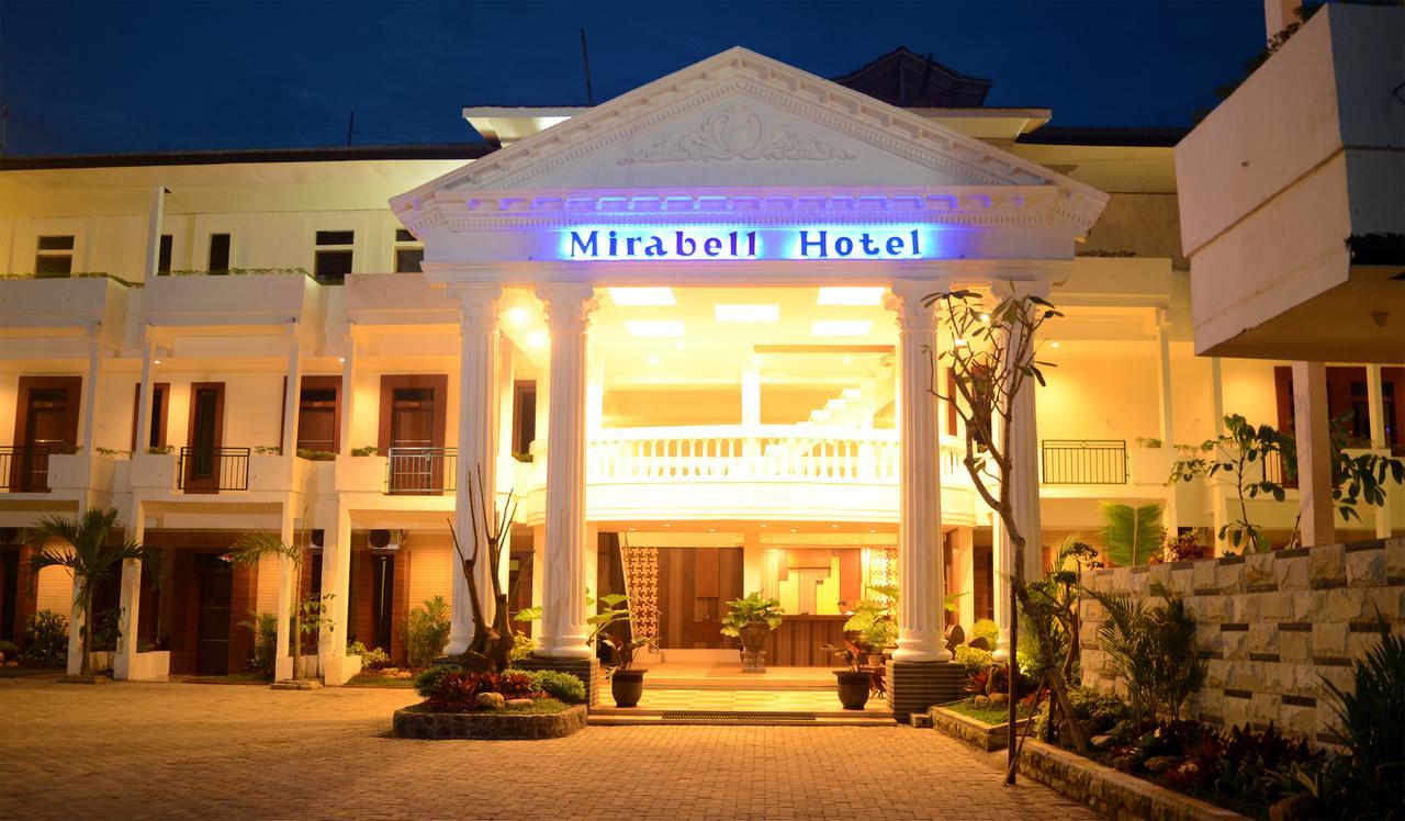 Mirabell Hotel & Convention Hall Malang Exterior foto